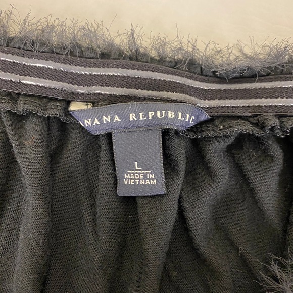 Banana Republic Maxi Dress Size Large Black Strapless Frayed Trim Rayon Blend - Picture 3 of 12